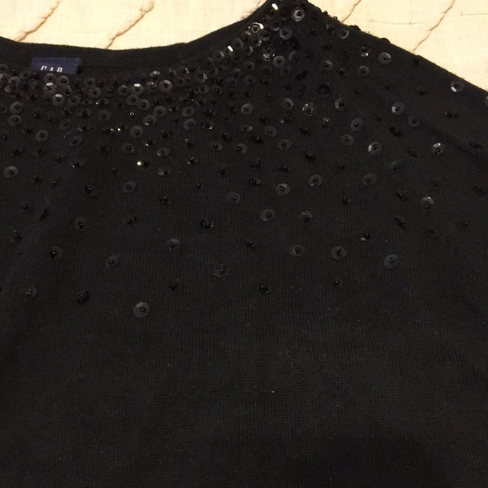 Sweater - Picture 2 of 2